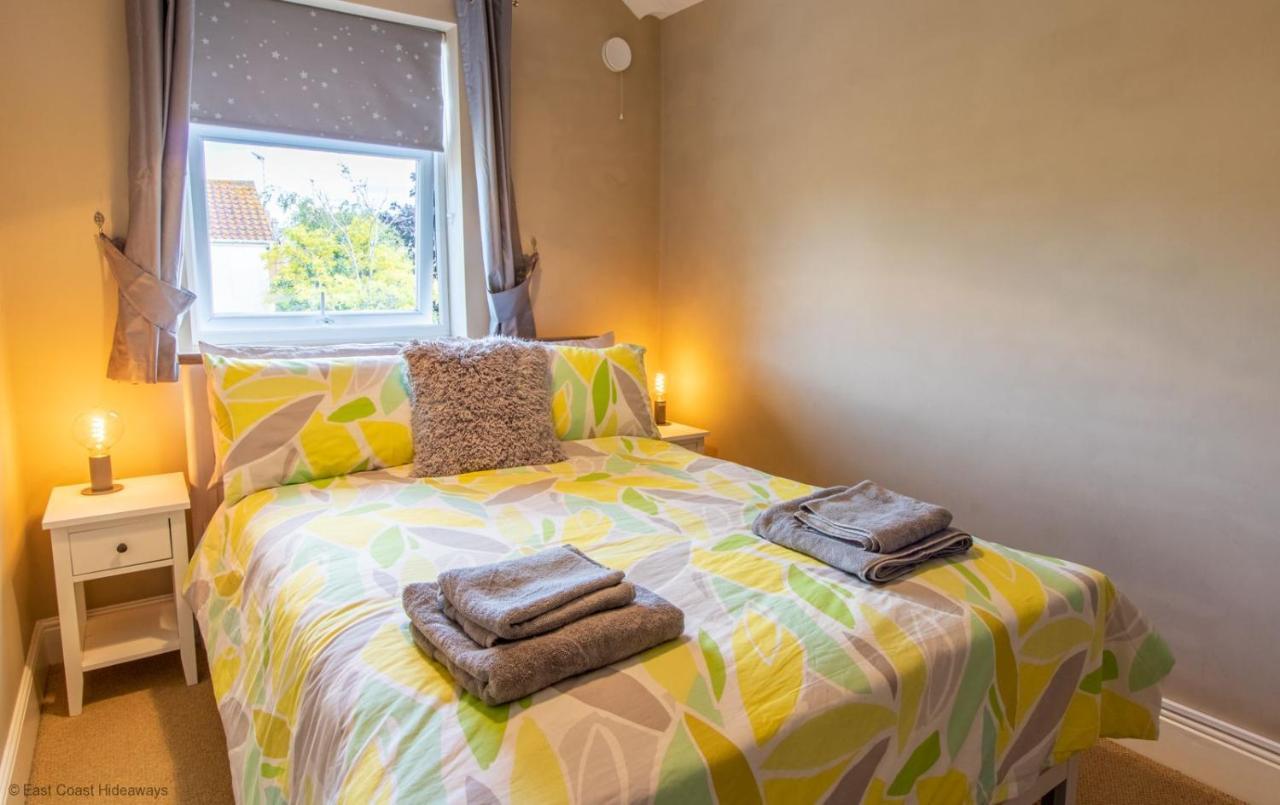 Modern Coastal Home Sleeping 5 - 2 Minute Walk To Pakefield Beach, Suffolk Exteriör bild